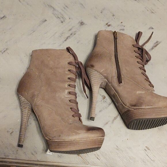 Luxury RebelMouse Ricki Leather Lace Up Platform Ankle Boots/Booties - Picture 9 of 9